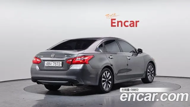 Nissan Altima 2017 — фото 2