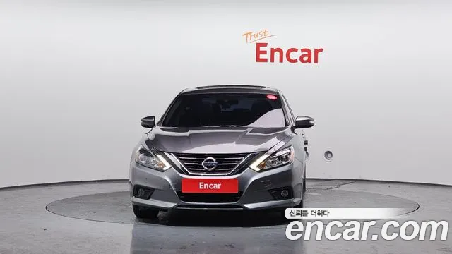 Nissan Altima 2017 — фото 3