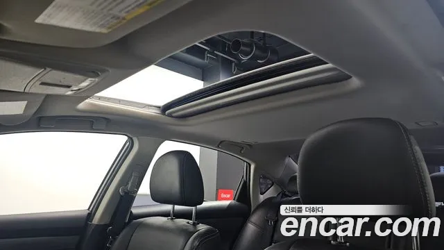 Nissan Altima 2017 — фото 17