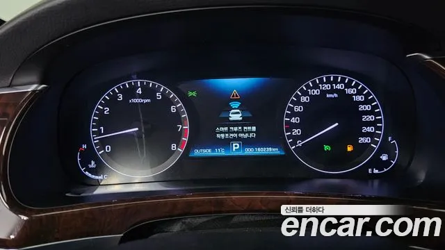 Hyundai Equus 2015 — фото 6