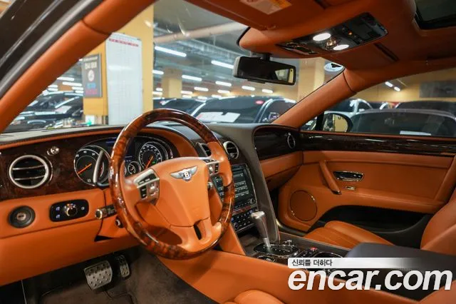 Bentley Flying Spur 2016 — фото 14