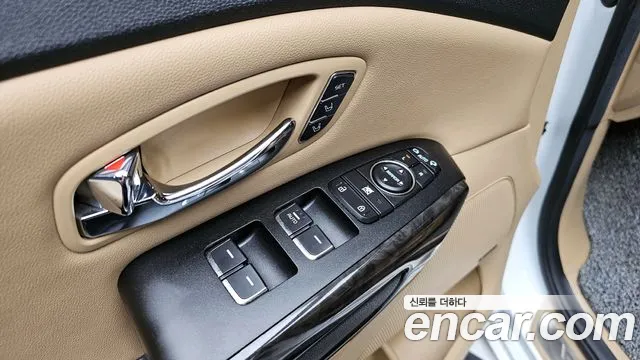 Kia Canival 2019 — фото 17