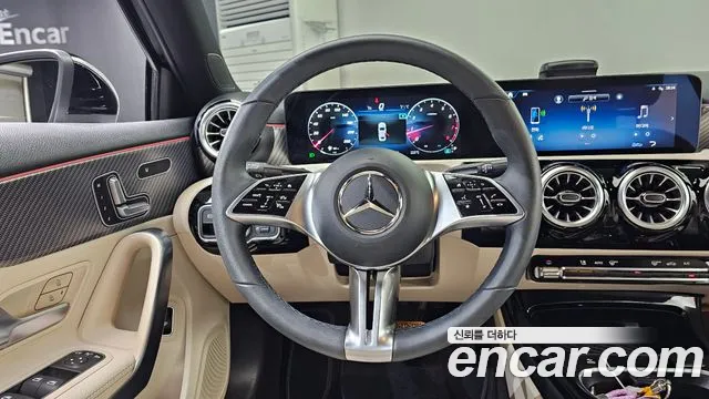 Mercedes-Benz A-Class 2025 — фото 13