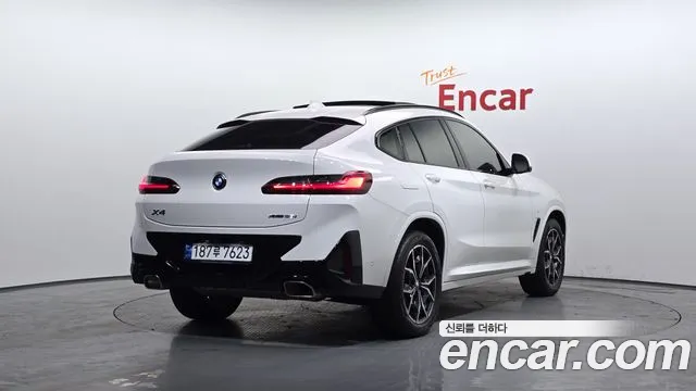 BMW X4 2023 — фото 2