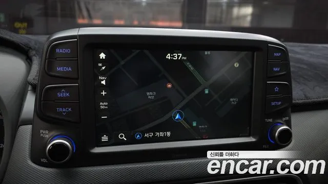 Hyundai Kona 2018 — фото 14