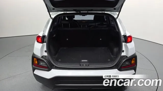 Hyundai Kona 2018 — фото 20