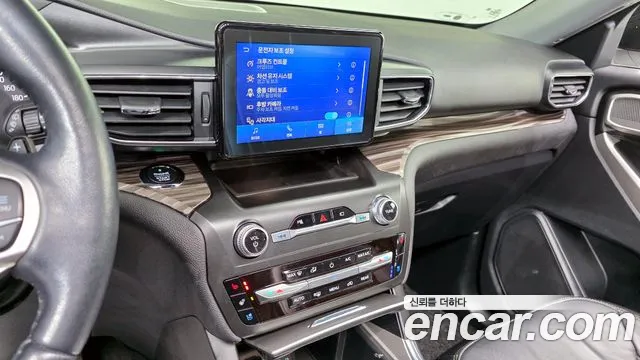 Ford Explorer 2020 — фото 14