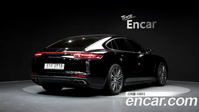 Porsche Panamera 2017 — фото 2