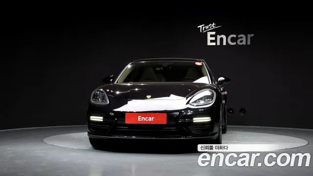 Porsche Panamera 2017 — фото 3