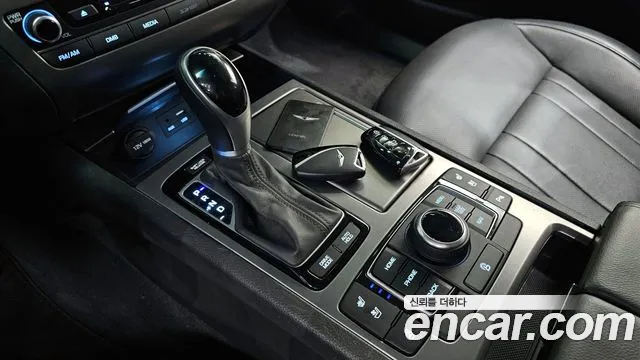 Hyundai Genesis 2016 — фото 9