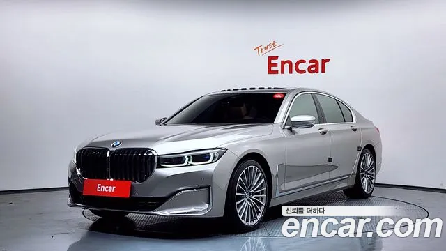 BMW 7-Series 2021 — фото 1