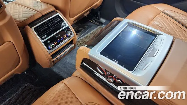 BMW 7-Series 2021 — фото 18