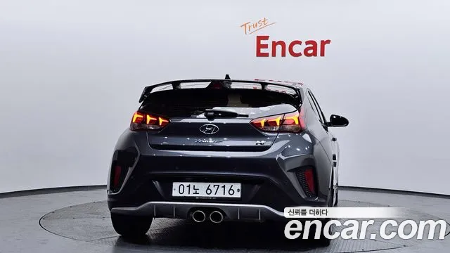 Hyundai Veloster 2018 — фото 4