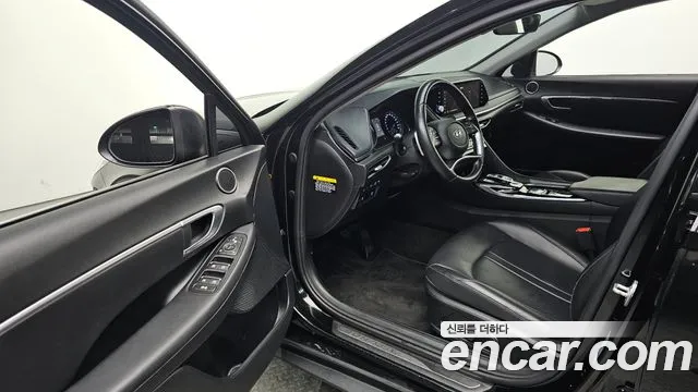 Hyundai Sonata 2020 — фото 10