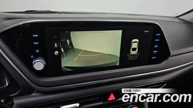Hyundai Sonata 2020 — фото 19