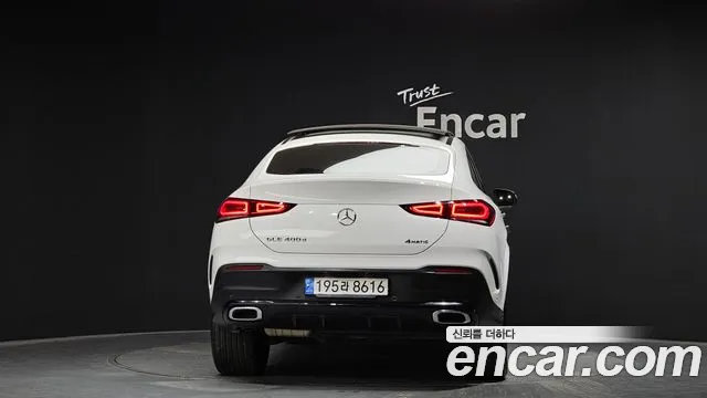 Mercedes-Benz GLE-Class 2022 — фото 4