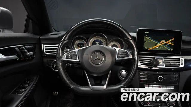 Mercedes-Benz CLS-Class 2017 — фото 13