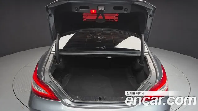 Mercedes-Benz CLS-Class 2017 — фото 20
