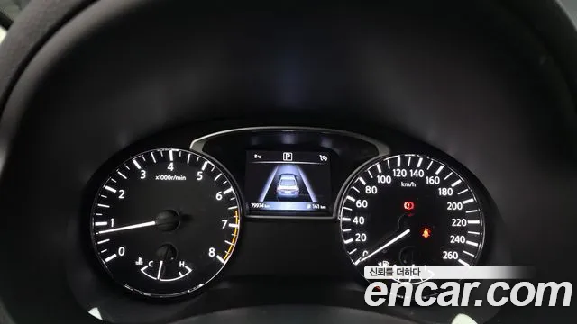 Nissan Altima 2017 — фото 8