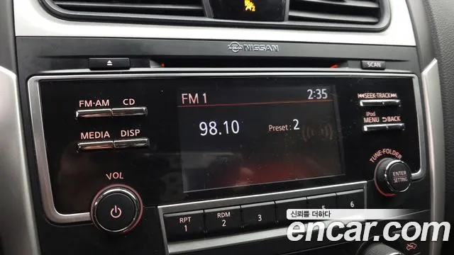 Nissan Altima 2017 — фото 14