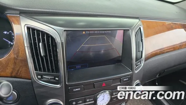 Hyundai Equus 2010 — фото 16