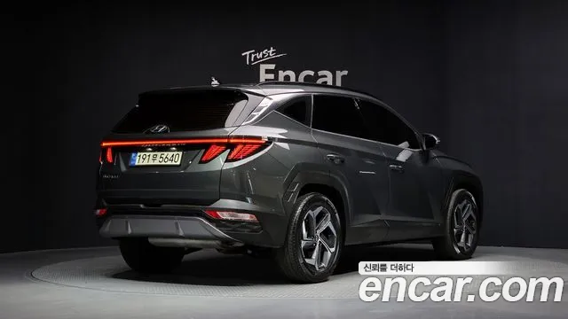 Hyundai Tucson 2022 — фото 2