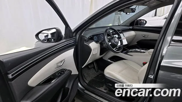 Hyundai Tucson 2022 — фото 10