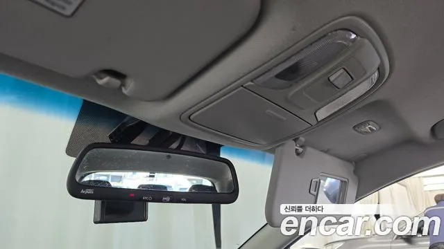 Kia Niro 2018 — фото 17