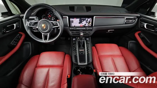 Porsche Macan 2021 — фото 7