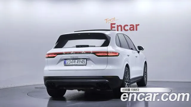 Porsche Cayenne 2022 — фото 4
