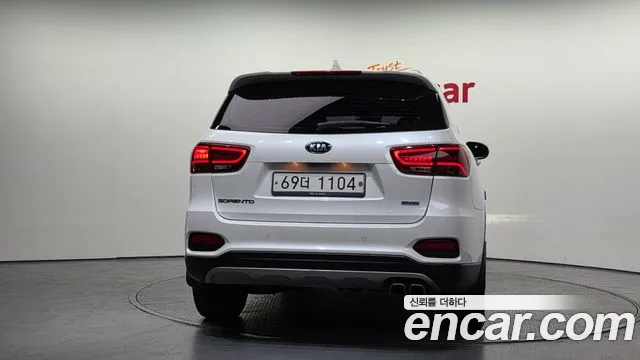 Kia Sorento 2018 — фото 4