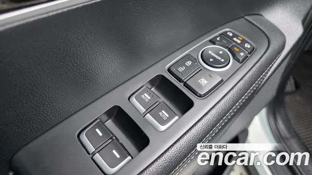 Kia Sorento 2018 — фото 12