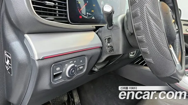 Mercedes-Benz GLE-Class 2020 — фото 17