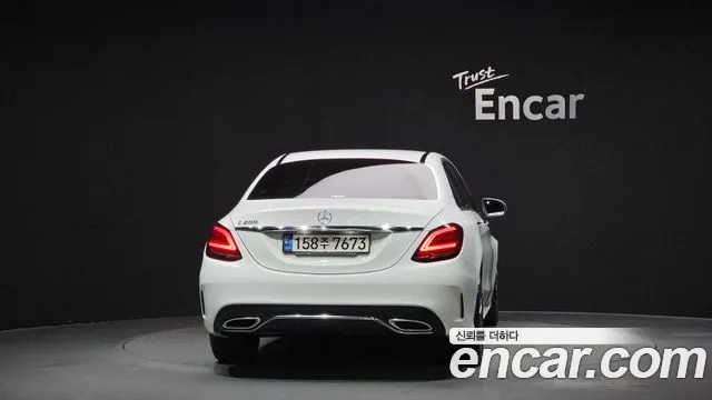 Mercedes-Benz C-Class 2021 — фото 4