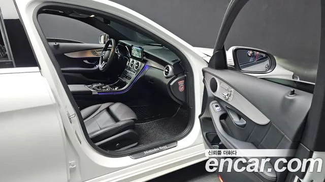 Mercedes-Benz C-Class 2021 — фото 11