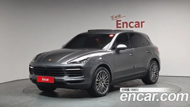 Porsche Cayenne 2020 — фото 1