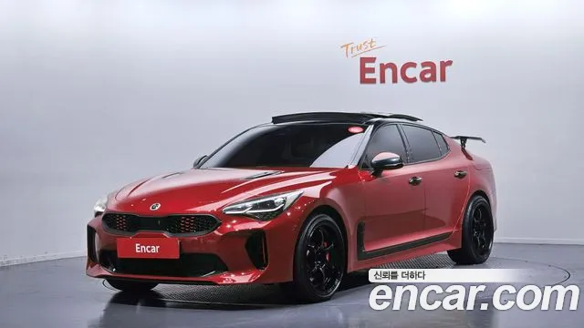 Kia Stinger 2018 — фото 1