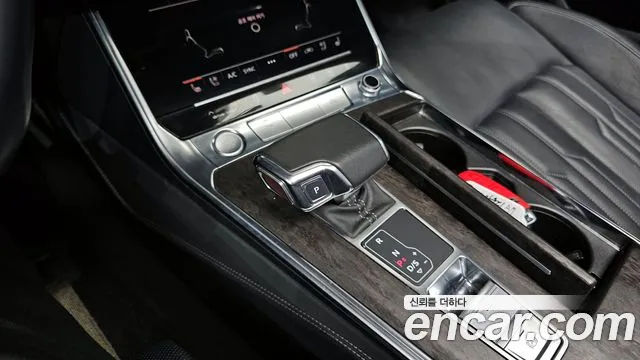 Audi A7 2020 — фото 9