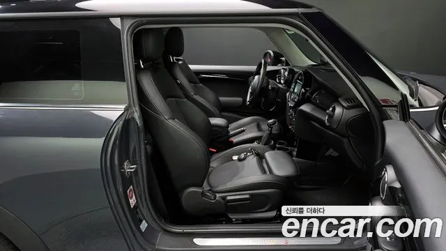 Mini Cooper 2016 — фото 10