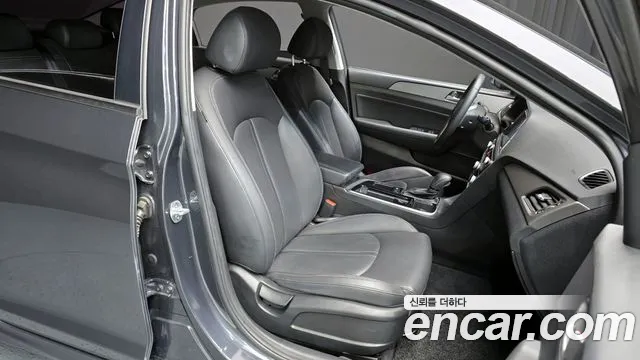 Hyundai Sonata 2019 — фото 12