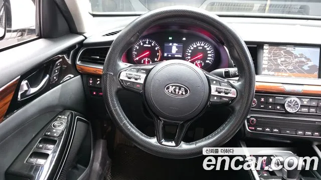 Kia K7 2016 — фото 13