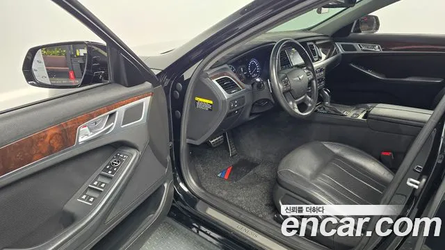 Hyundai Genesis 2016 — фото 11