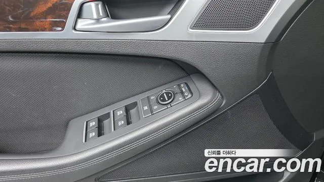 Hyundai Genesis 2016 — фото 13