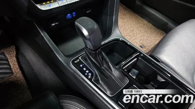 Hyundai Sonata 2018 — фото 9