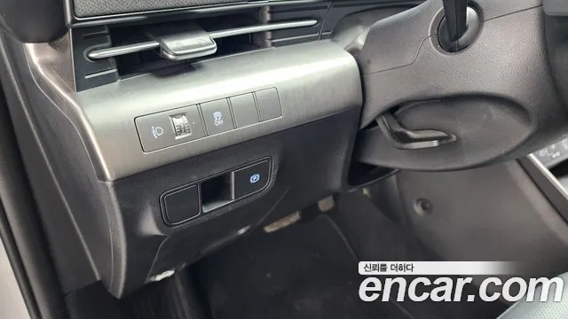 Hyundai Kona 2023 — фото 14