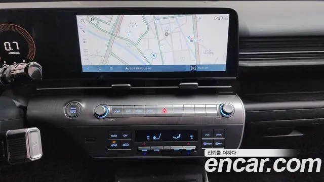 Hyundai Kona 2023 — фото 15