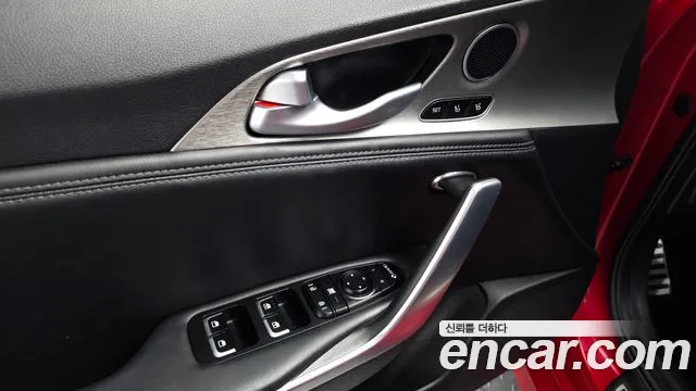 Kia Stinger 2019 — фото 17