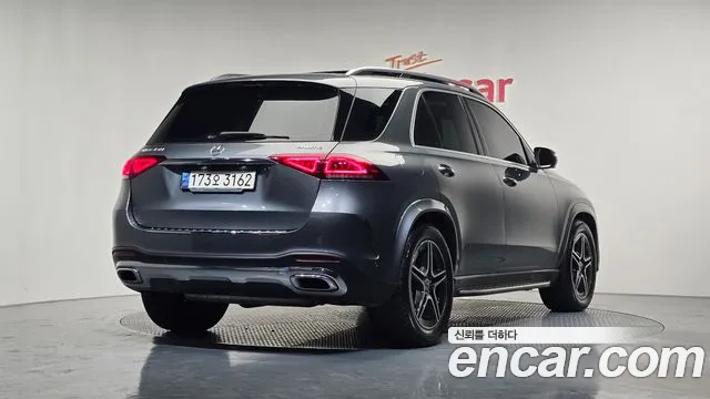 Mercedes-Benz GLE-Class 2021 — фото 2