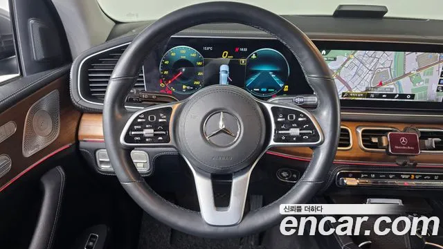 Mercedes-Benz GLE-Class 2021 — фото 13