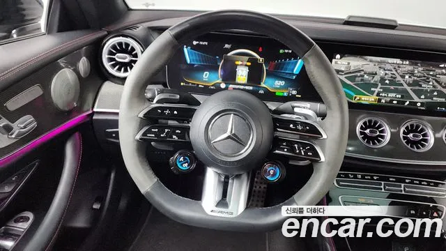 Mercedes-Benz E-Class 2023 — фото 13